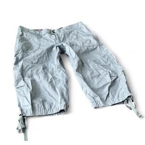 2000s Lee Mid Rise Cargo Capri Shorts – Size 14